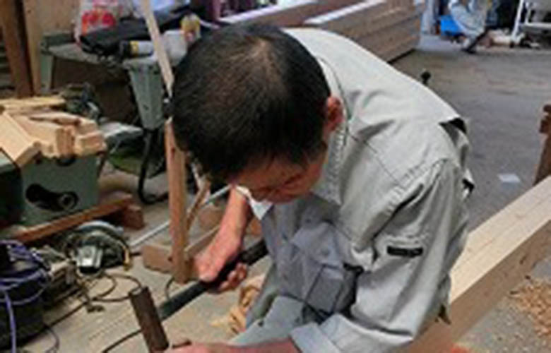大工　畑中